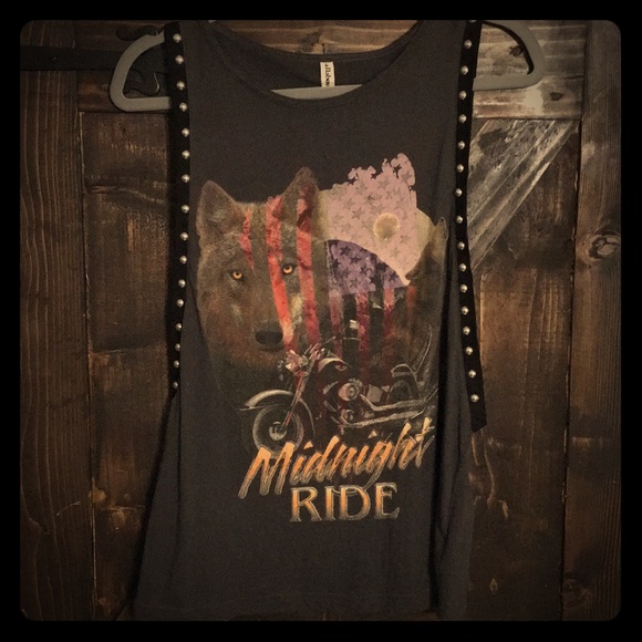 Muscle Tee - Picture 1 of 2